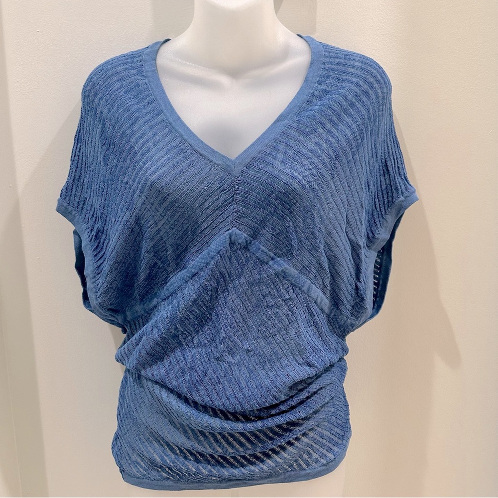 Alberto Makali Blue Lightweight Knit V Neck Top Size Large